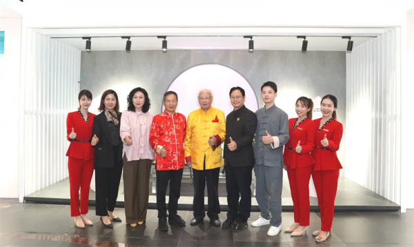 石墨烯發(fā)熱瓷磚