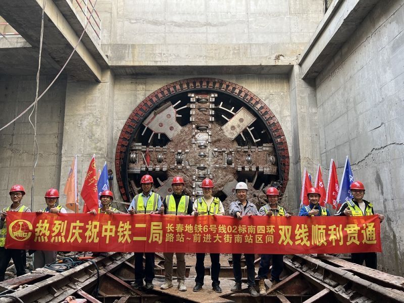 區(qū)間雙線順利貫通-1.jpg