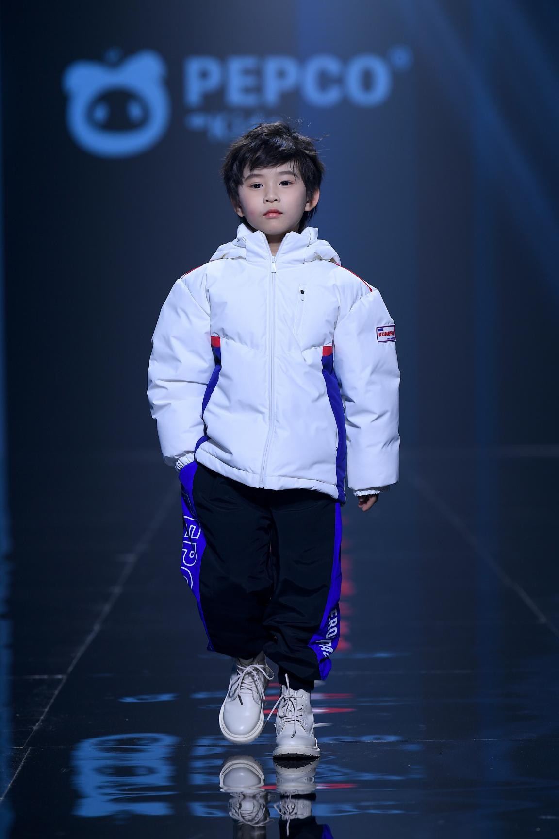 小豬班納時尚發布會盛大開幕，品牌戰略升級型潮煥新