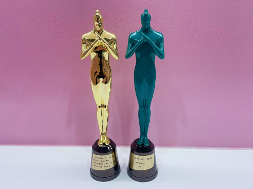 友盟+榮獲中國(guó)廣告CAMA &ldquo;年度數(shù)字營(yíng)銷公司&rdquo;與&ldquo;銀泰百貨戶外精準(zhǔn)營(yíng)銷&rdquo;影響力案例雙重大獎(jiǎng)