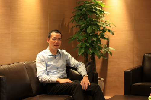 林松泉：全力以赴為企業，默默無聞做奉獻