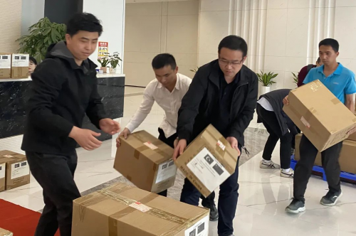 卡兒酷&安海丨支援土耳其，疆土有界，大愛無邊