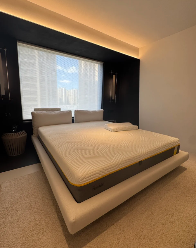 更年期盜汗床墊實(shí)測(cè)：9款熱門(mén)款實(shí)測(cè)解析，透氣護(hù)腰，告別深夜?jié)窭浼灏? title=